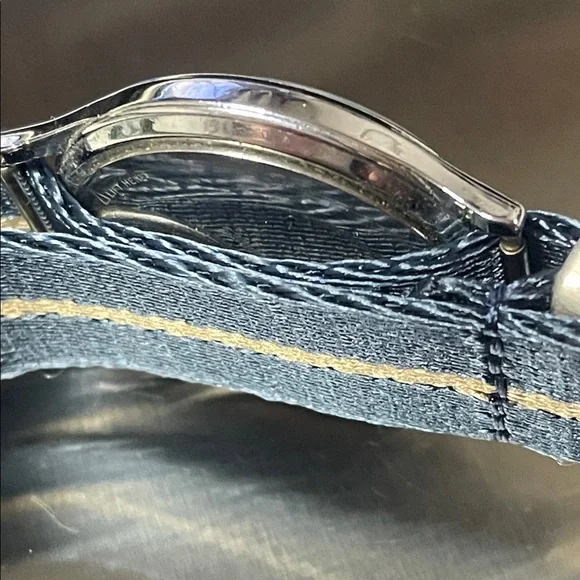 Timex Silver Dial Watch with Blue and Gold Nylon Strap - Picture 4 of 5